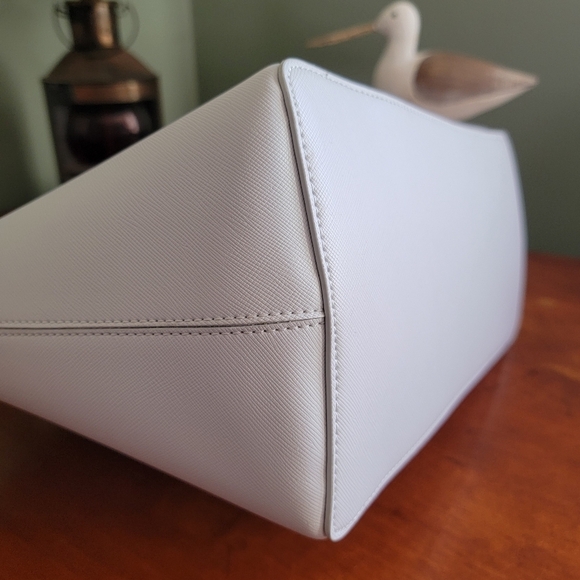 NWT Kate Spade K8706 Flash Glitter Tote Gray Saffiano Silver Glitter - Picture 11 of 16